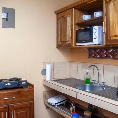Apartamento Daly #1 Guápiles Extérieur photo